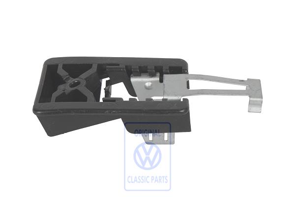 Halter für Golf 5, Passat B6