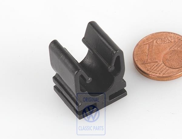 Klammer für New Beetle