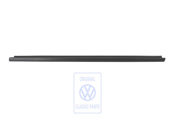 Autoverwertung ErsatzteileDachblende Blende Abdeckung VW Polo 9N  6Q0877829JHier gibt es viele Autoersatzteile, günstigen Preise, gute  Qualität