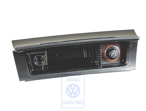 Aschenbecher für Passat B6