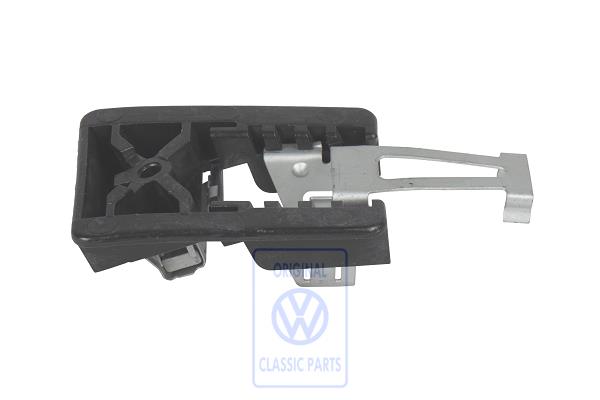 Halter für Golf 5, Passat B6