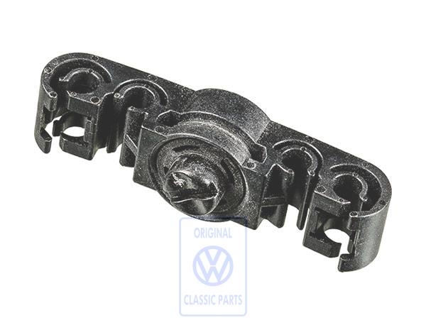 4 fach Halter für Bremsleitungen