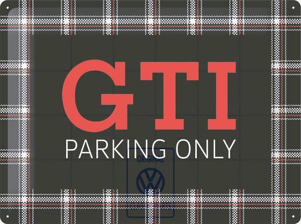 GTI Parking Only Schild im Karomuster