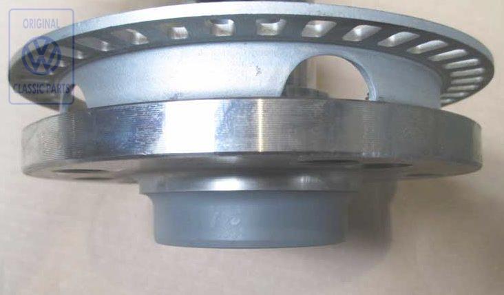 Wheel hub front with rotor Golf Mk3
