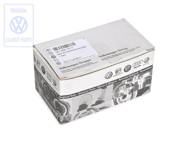 Set of front brake pads for Golf Mk3