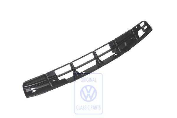 Air intake grille within bumper cover front Passat B4