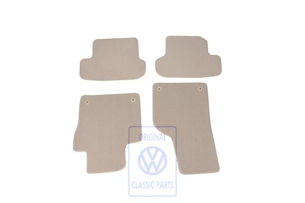 Floor mats for VW New Beetle