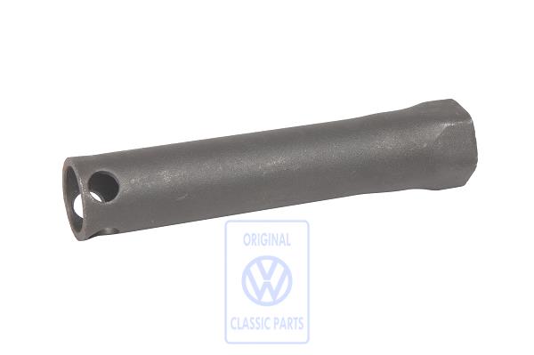 Socket wrench for ignition plug Beetle