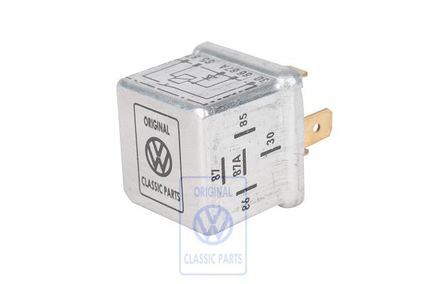 Contact close relay Polo G40