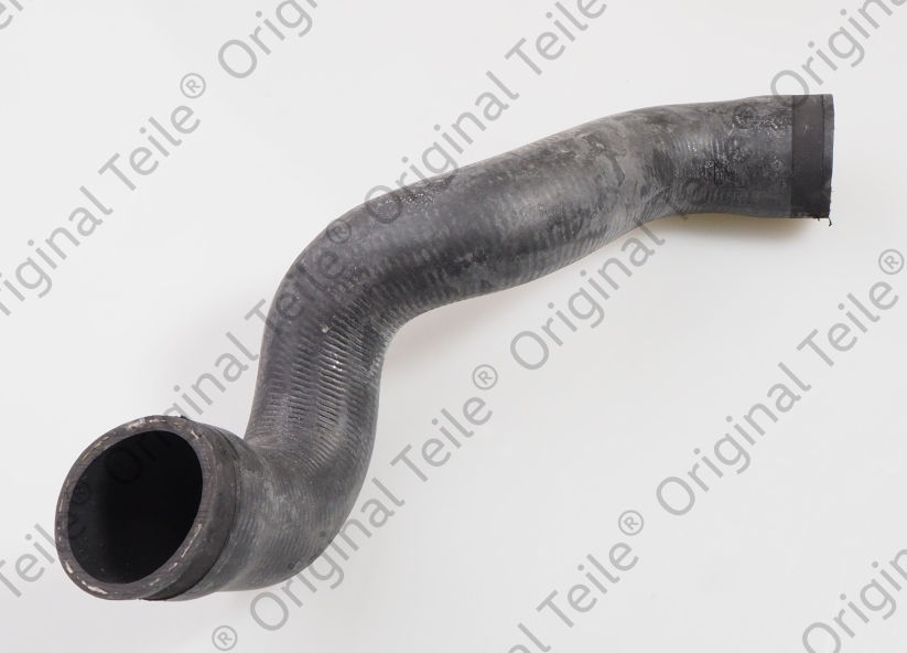 Connection hose for VW Passat B5