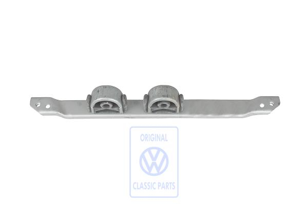 Diesel particulate filter bracket