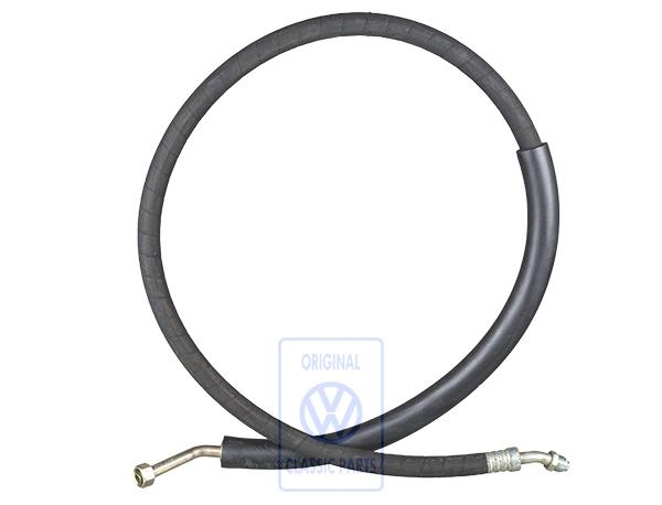Refrigerant hose