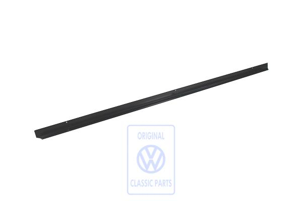 Side frame part for VW T4