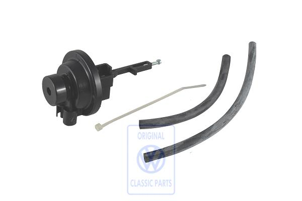 Pull-down socket for VW Passat B3