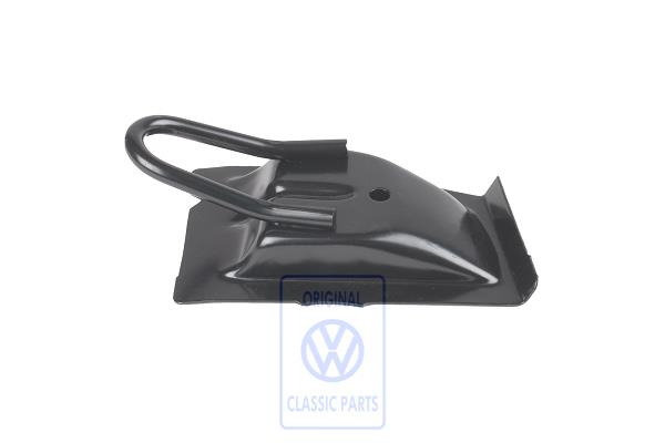 Front tow hitch for VW Polo Mk2