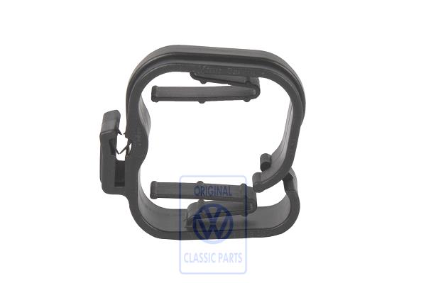 Clip for VW Golf Mk3