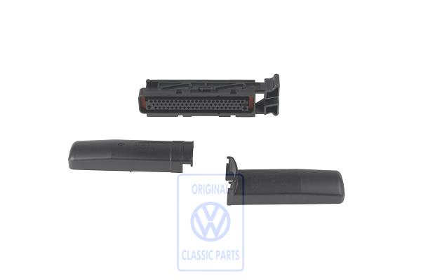 Flat contact housing