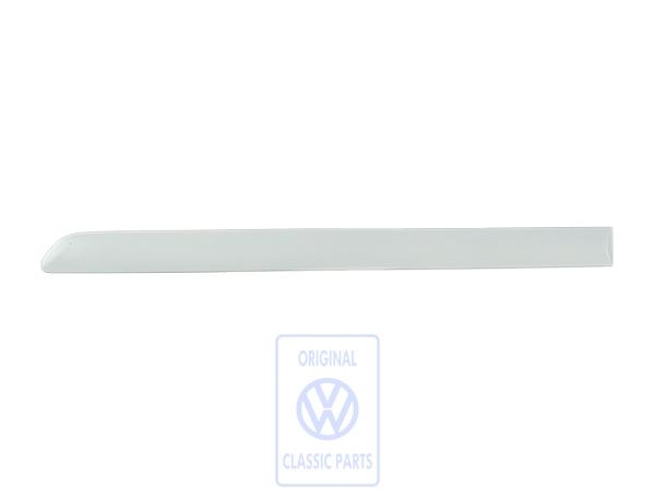 Protective strip for VW Golf Mk5