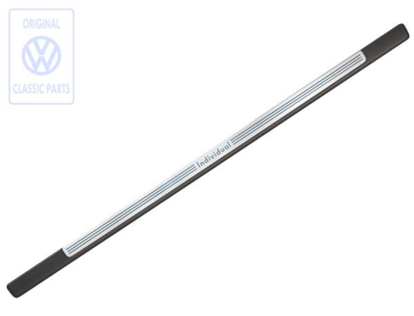 Sill trim for the Golf Mk5