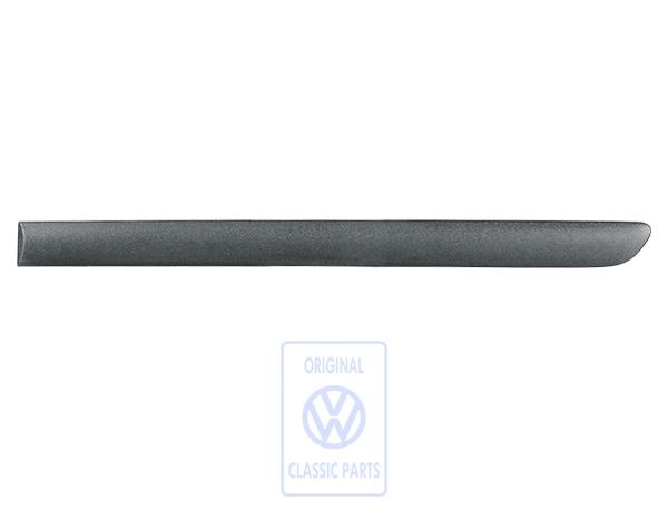 Protective strip for VW Golf Mk5