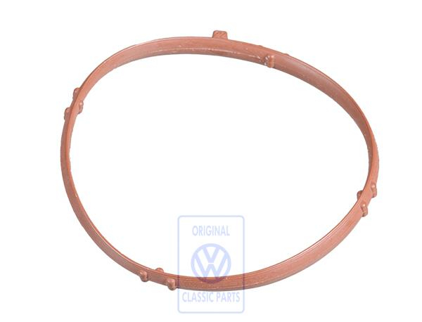 Intermediate flange seal