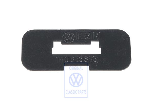 Distance piece for VW Golf Mk3