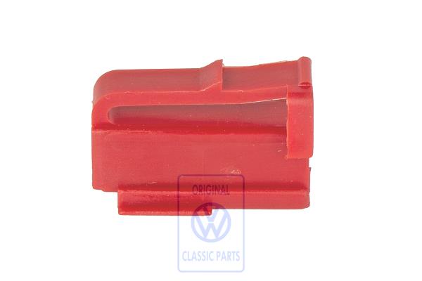 Flat contact housing for VW Passat B2