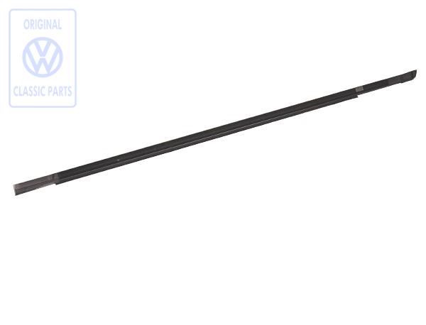 Outer window recess-seal for a Passat 35I