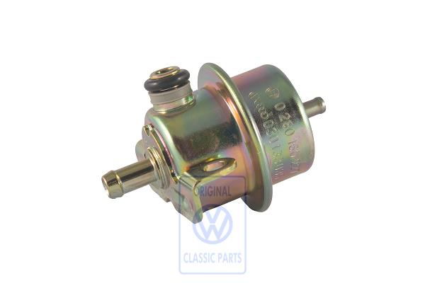 Pressure regulator fuel rail Polo Mk2