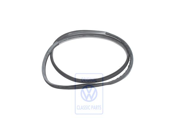Seal for VW Sharan