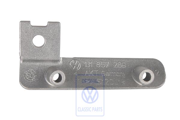 Retaining bracket for VW Golf Mk4