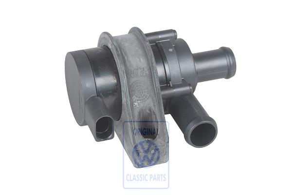 Additional coolant pump for VW Golf Mk5