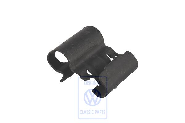 Clip door trim panel Golf Mk3