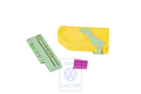 Flat contact housing for VW Golf Mk4 and Bora