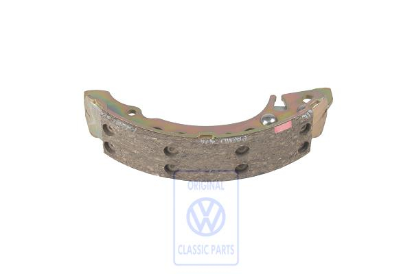 Brake shoe for VW Lupo.