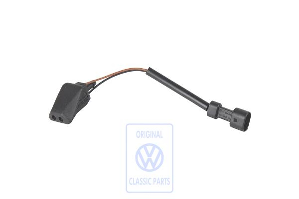 Heatable water jet for VW Sharan Mk1