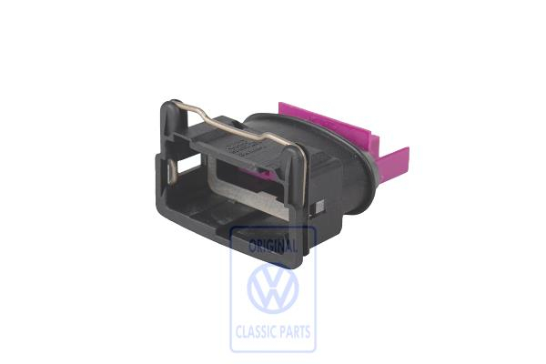 Flat contact housing