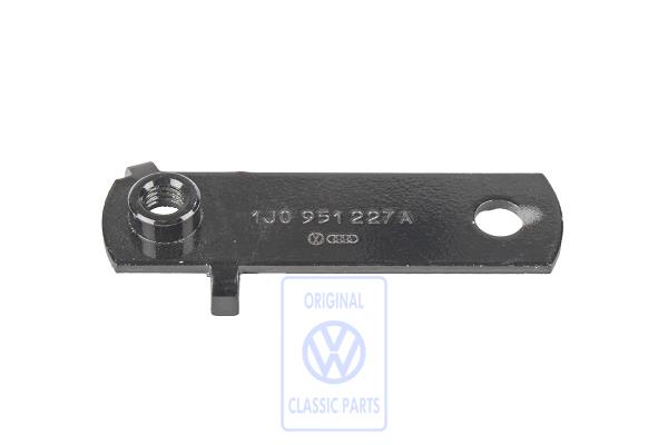 Signal horn holder for VW Golf Mk4