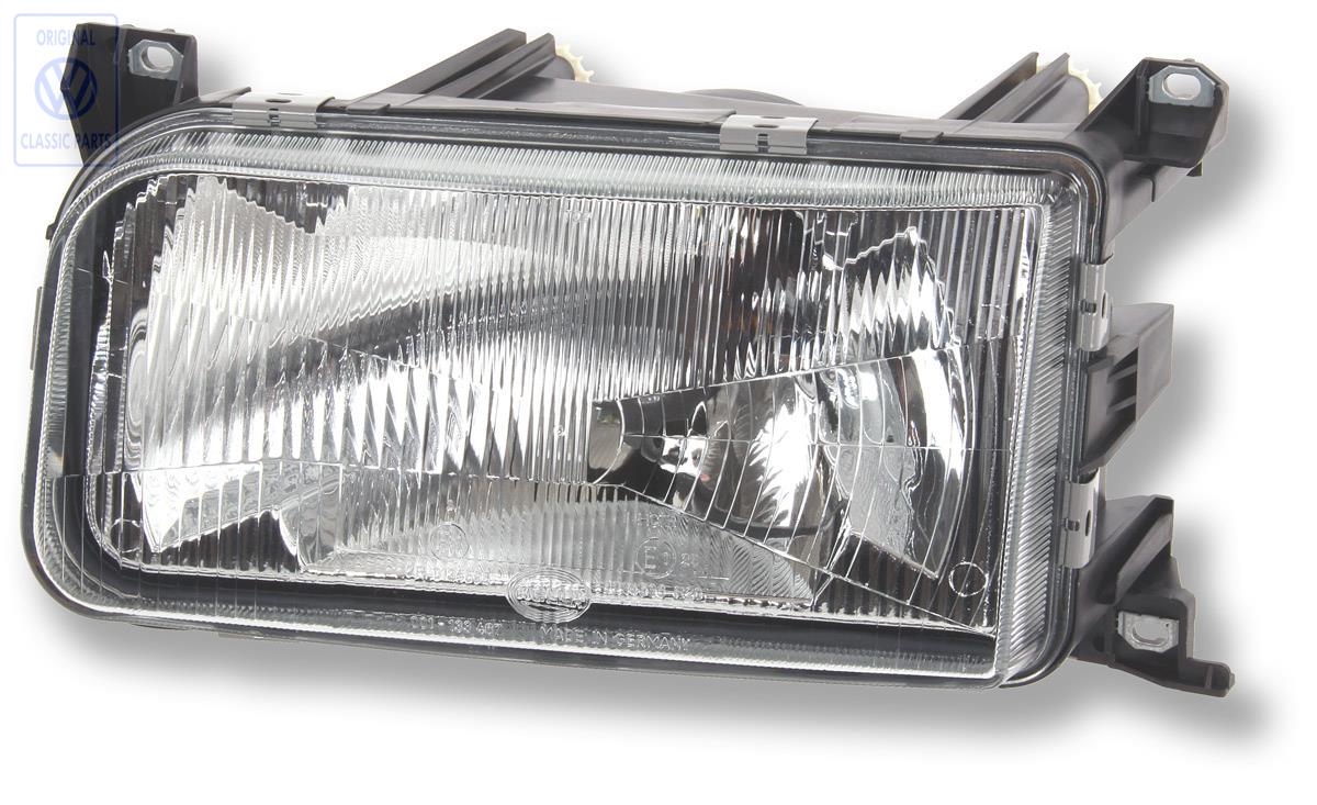 Left headlight for a Passat B3