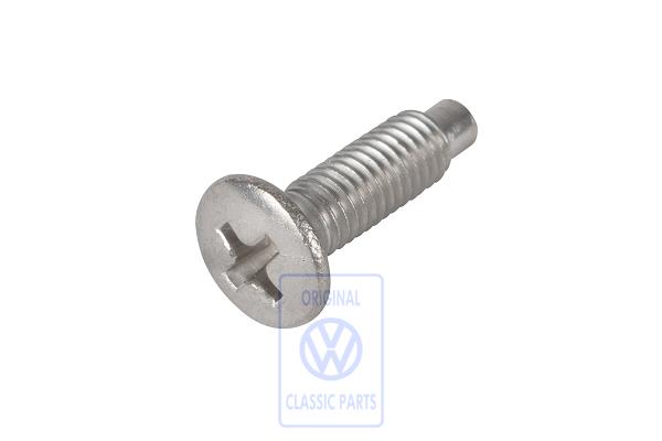 Oval head countersunk bolt