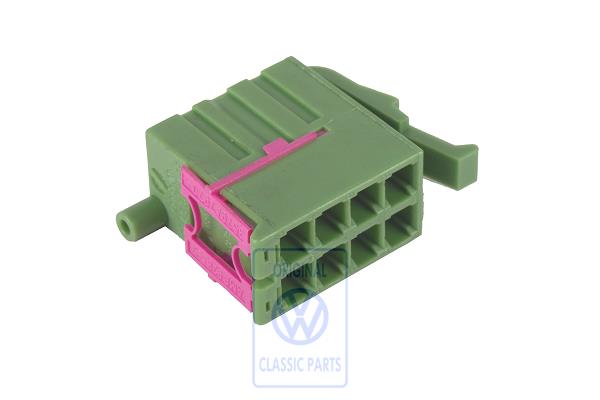 Flat contact housing