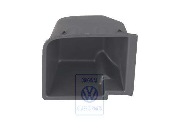 Drink holder for VW T5