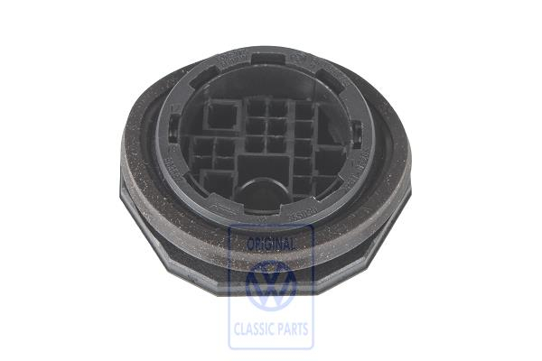 Flat contact housing for VW Caddy Mk2