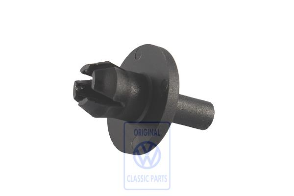 Spreader rivet Golf Mk2 Passat B2 Polo Mk2