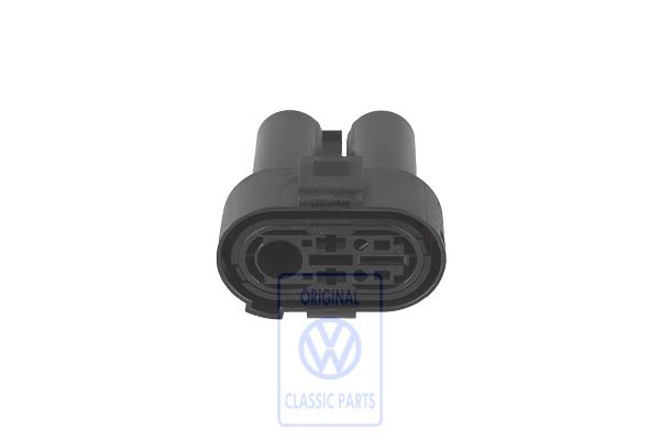 Flat contact housing