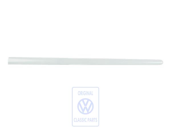 Protective strip for VW Golf Mk5