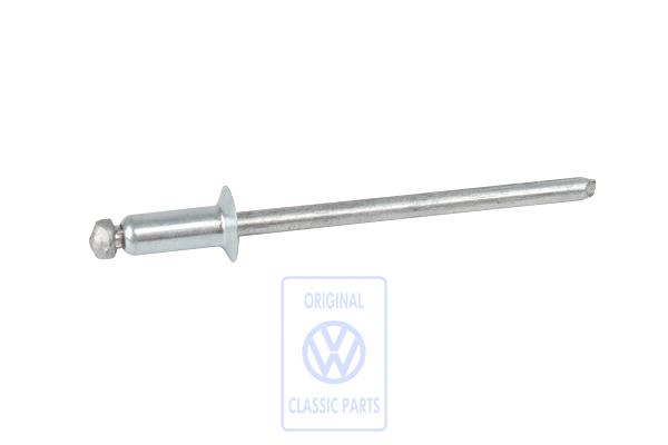 Pop-rivet for VW Golf Mk3