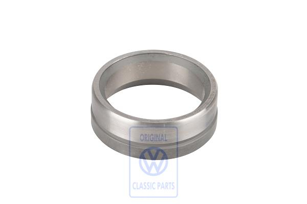 Spacer ring for VW LT Mk1