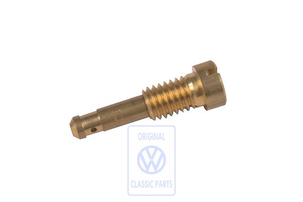 Additional fuel nozzle for VW Golf Mk2