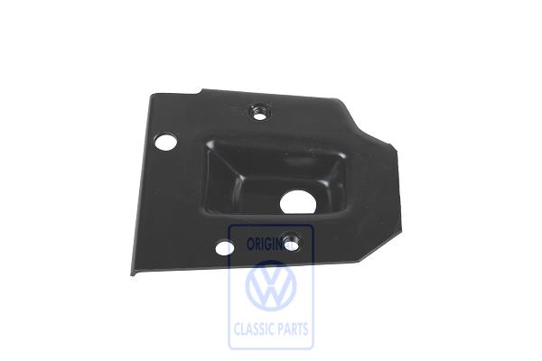 Filler plate for VW Golf Mk3